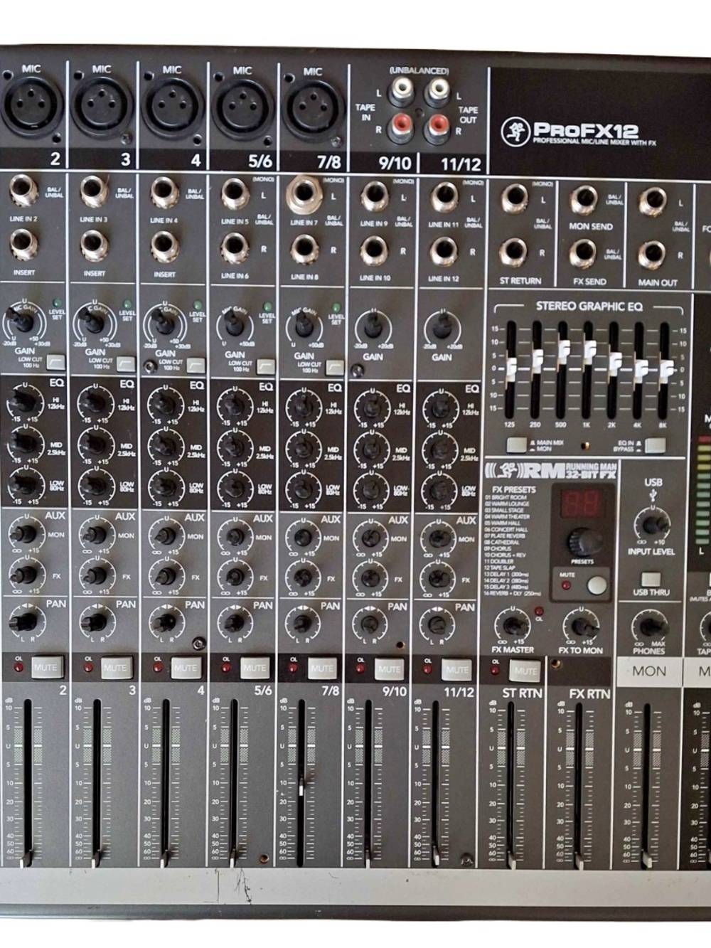 Mackie ProFX12 Professional Mic/Line 12-Channel Analog Mixer With Fx ( READ )